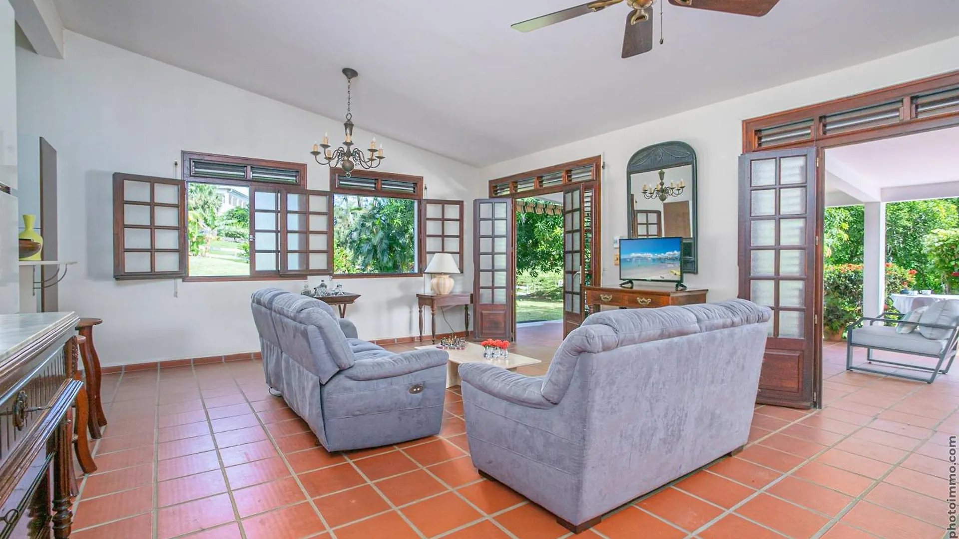Villa D'Exception Tout Confort Au Coeur De La Nature Avec Piscine Privee - 3 Chambres ! Morne la Valeur